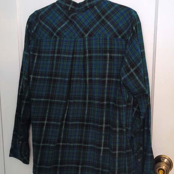 Craft & Barrow Sz L Blue and Green Button Down Flannel Shirt - Picture 5 of 5